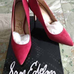 Never before worn Sam Edelman red heels!